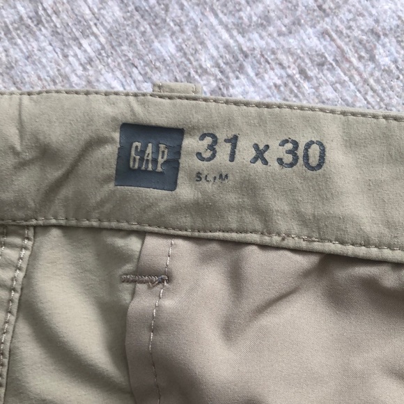 Men’s Khaki Pants Bundle: Dockers and Gap - Picture 6 of 8